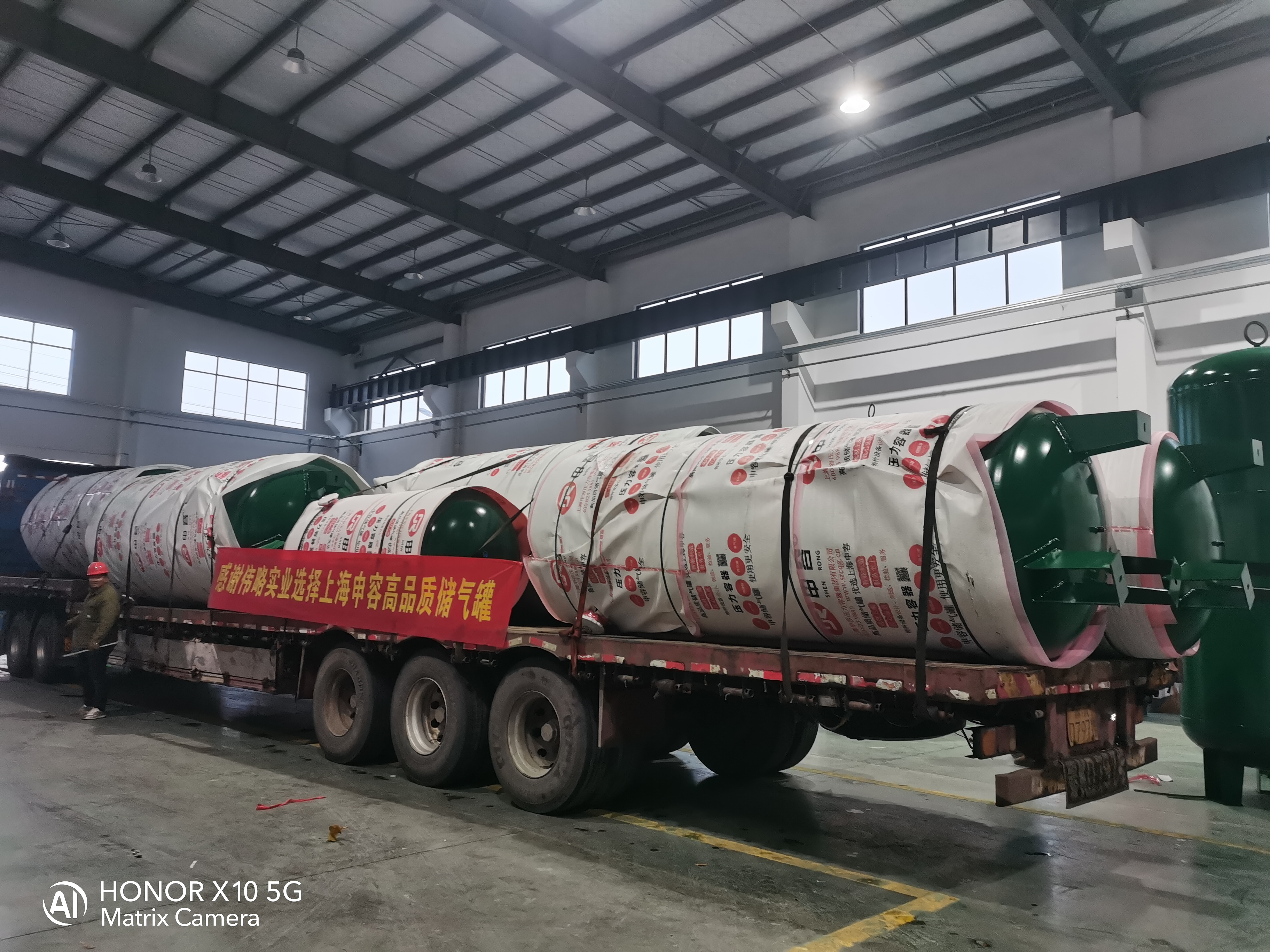 儲(chǔ)氣罐到期了還能繼續(xù)使用嗎，如何確保合規(guī)與安全